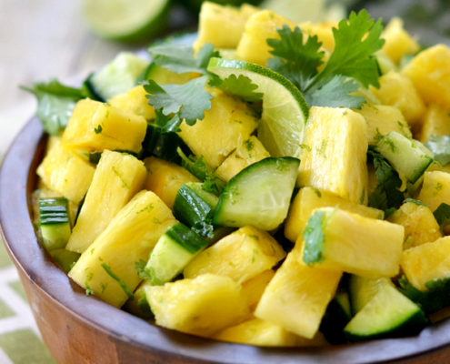 easy-pineapple-cucumber-salad